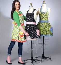 7208 DESIGNER CONTRAST APRONS, DETACH PETTICOAT PATTERN 4-22